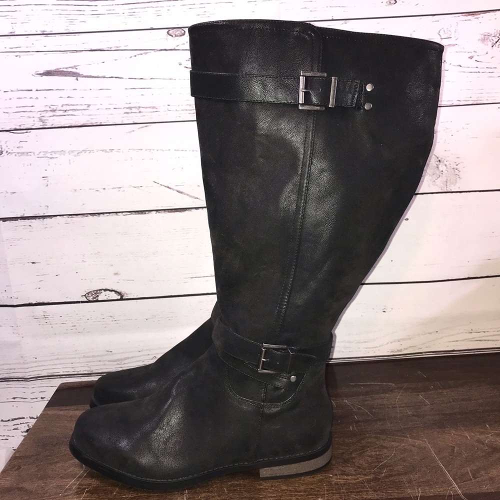 Torrid Wide Calf Double Buckle Knee Boots Women’s Size 11 NWT